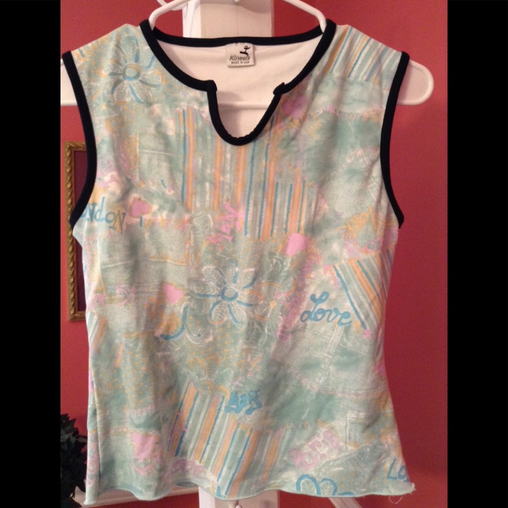 Kinesis stretchy athletic tank.never worn